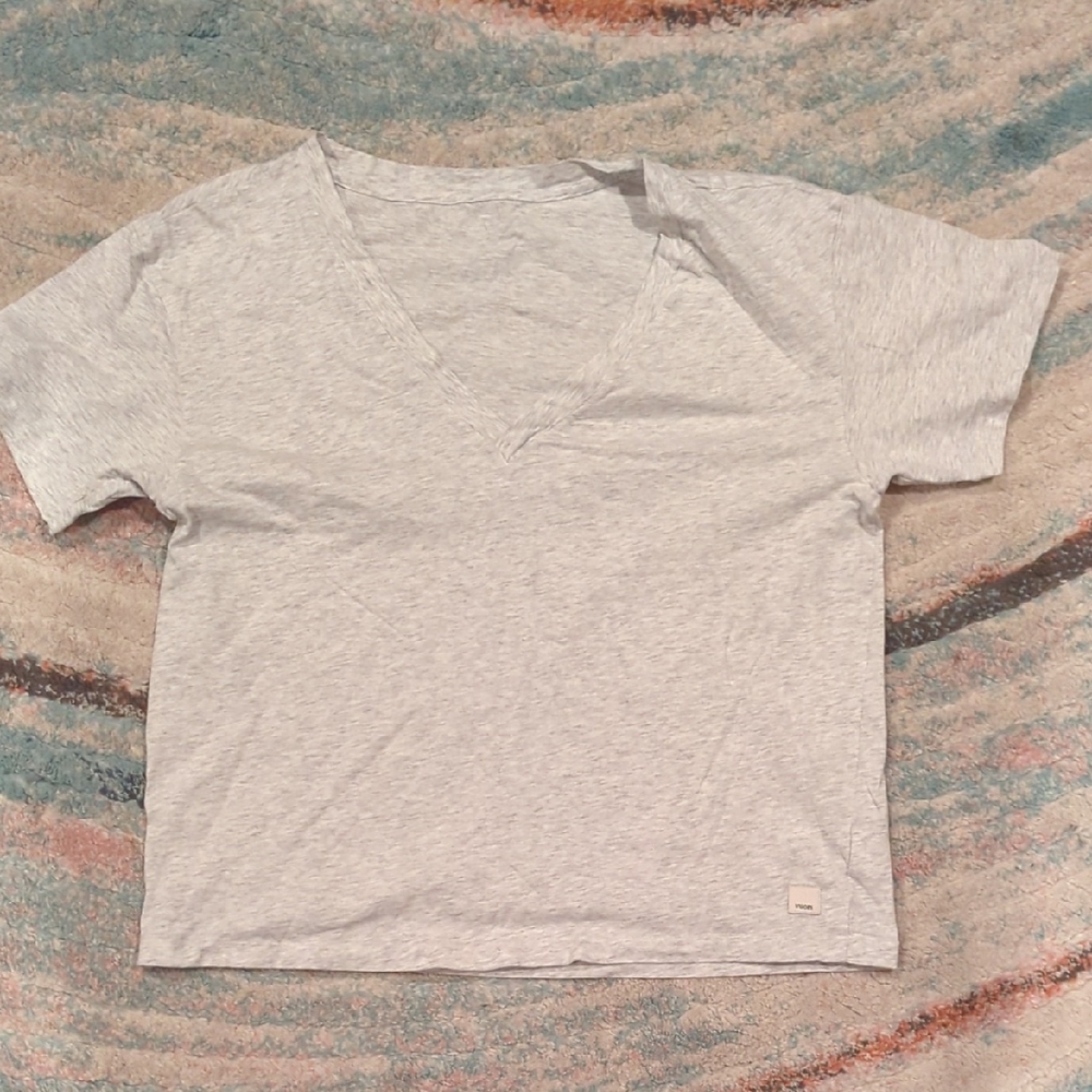 Vuori Women's Sutton Vneck Heather White Gray Size Small Top - Picture 3 of 9